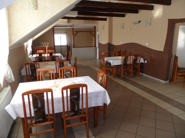 Wnętrze kawiarni Pod Rybką